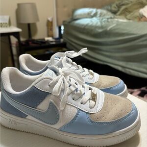 Nike Women's Sneakers - Blue and White